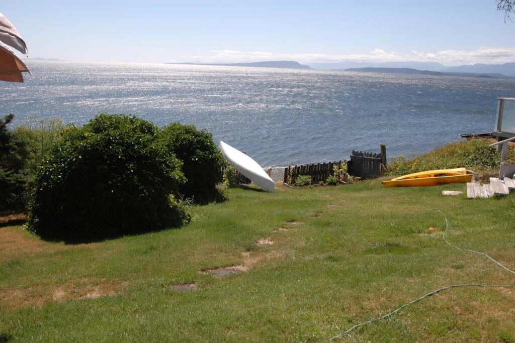 Oceanfront Paradise Comox Dış mekan fotoğraf
