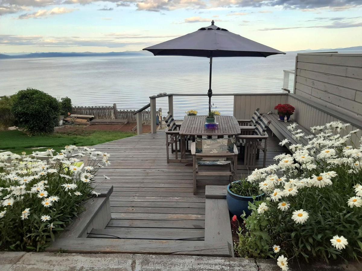 Oceanfront Paradise Comox Dış mekan fotoğraf